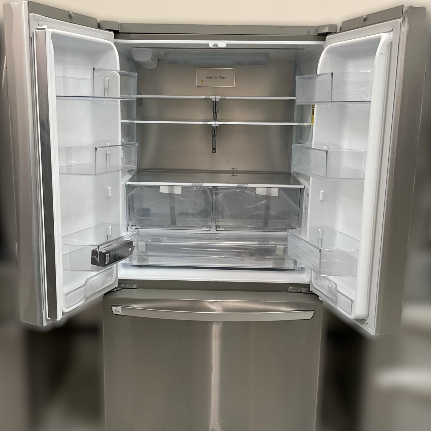 New, Open Box: LG 27 cu. ft. 36-inch Wide Counter-Depth MAX™ Refrigerator - 35CAO700