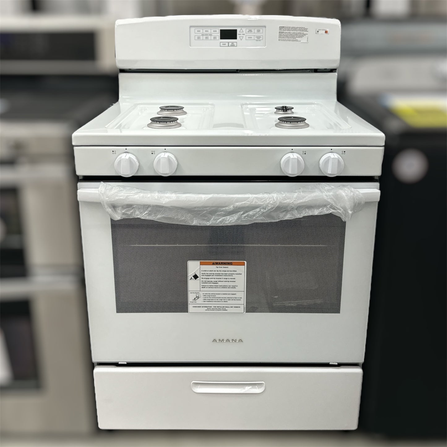New, Open Box: Amana 30-inch Gas Range with Bake Assist Temps - 70CAO213
