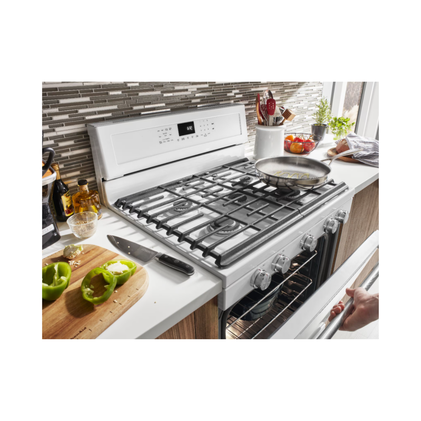 KitchenAid - KFGG500EWH - 30” 5-Burner Gas Convection Range